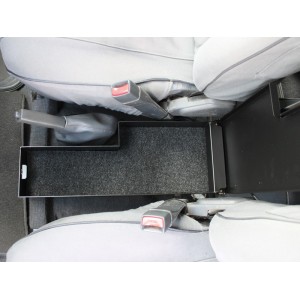 Coffre-fort sous la console d’une Toyota Land Cruiser 76 - Front Runner