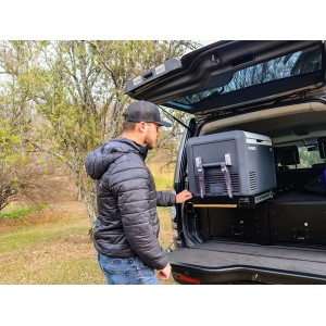 Glacière/Congélateur Dometic CFX3 35 AND Plateau coulissant pour réfrigérateur - de Front Runner