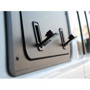 Toyota Land Cruiser 76 Gullwing Window / Right Hand Side Aluminium